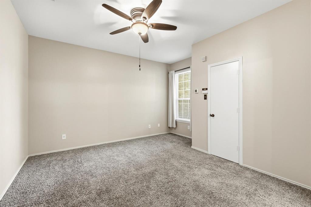 2917 Roxboro Road Euless, TX 76039 - Photo 13 of 24