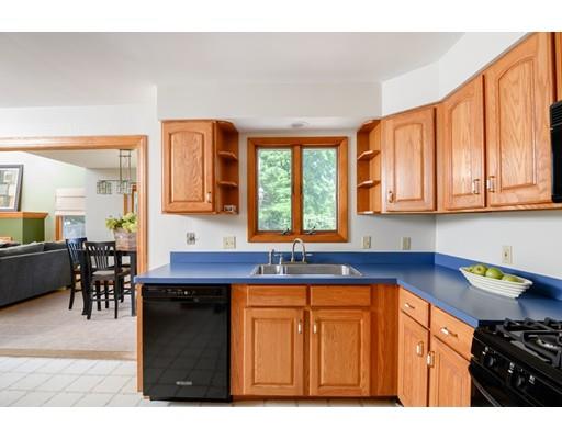 71 Franklin Road Hanover, MA 02339 - Photo 12 of 30 Gallery Image 12