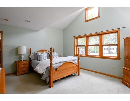 71 Franklin Road Hanover, MA 02339 - Photo 16 of 30 Gallery Image 16