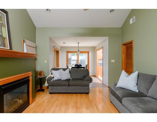 71 Franklin Road Hanover, MA 02339 - Photo 4 of 30 Gallery Image 4