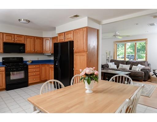 71 Franklin Road Hanover, MA 02339 - Photo 8 of 30 Gallery Image 8