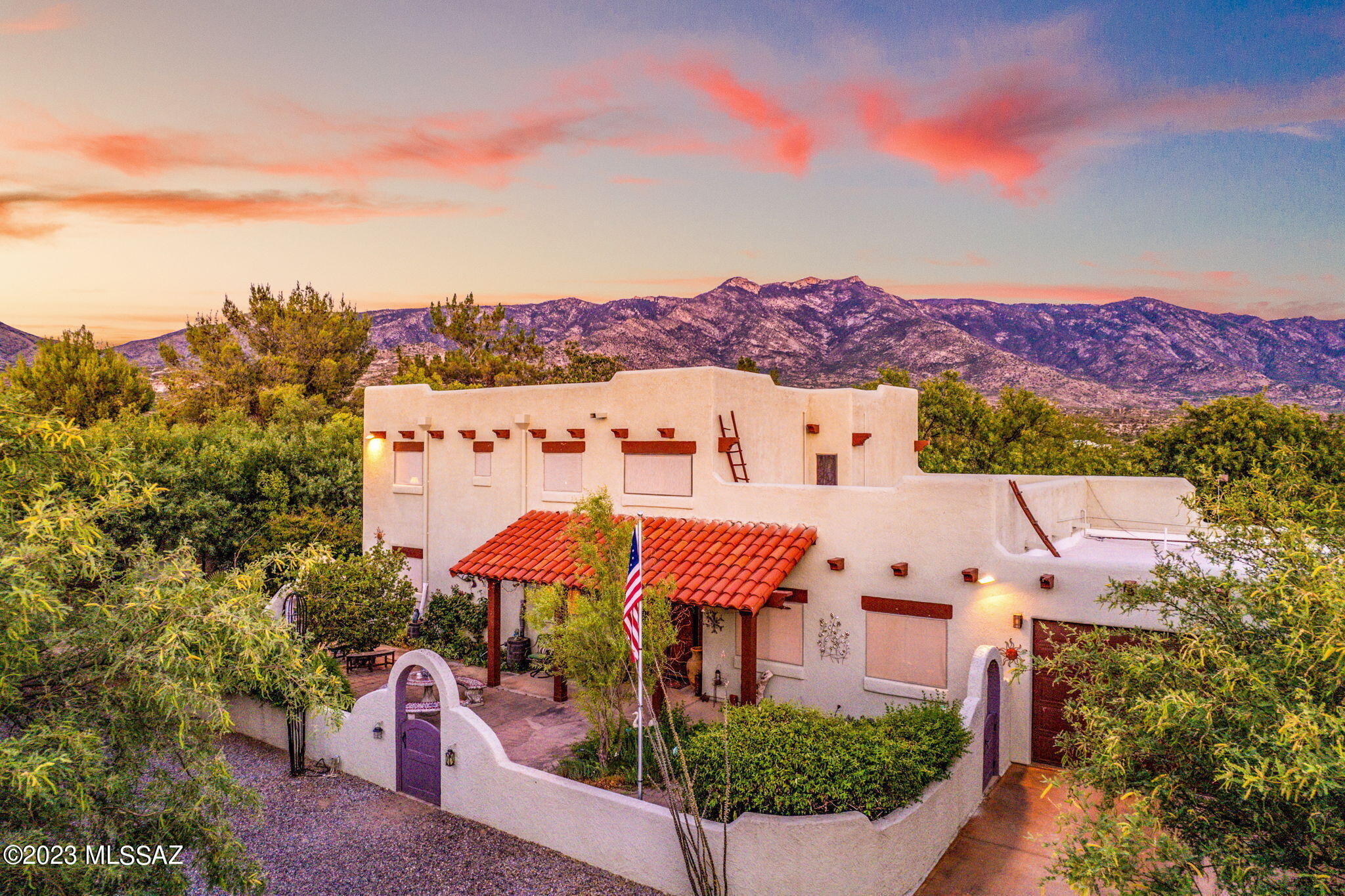 5470 East Edwin Road Tucson, AZ 85739 - Photo 2 of 50 Gallery Image 2