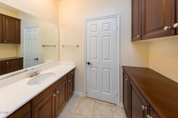 $10,500 | 5018 Via Andrea, Newbury Park, CA 91320