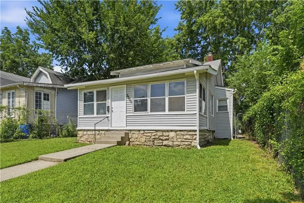 $89,000 | 5206 Olive Street, Kansas City, MO 64130