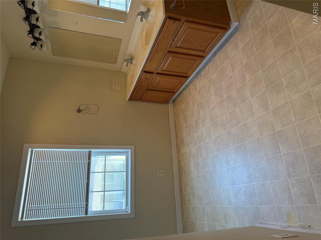 810 Liberty Street Alton, IL 62002 - Photo 11 of 36