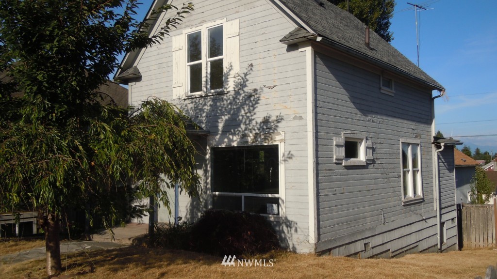 2025 Rockefeller Avenue Everett, WA 98201 - Photo 1 of 1