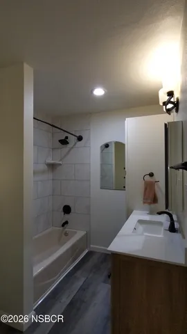 $2,995 | 1339 North Bradley Road, Unit 32, Santa Maria, CA 93454