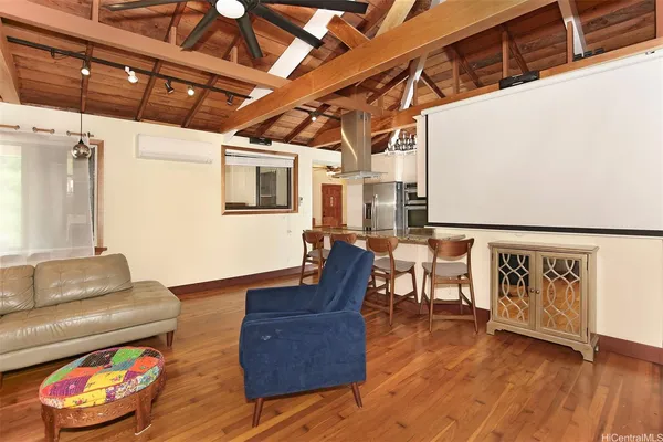 $3,800 | 3135 Kalihi Street, Unit K, Honolulu, HI 96819