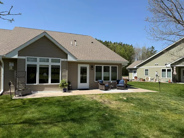 $329,900 | 930 Cart Way Lane, Hinckley, MN 55037
