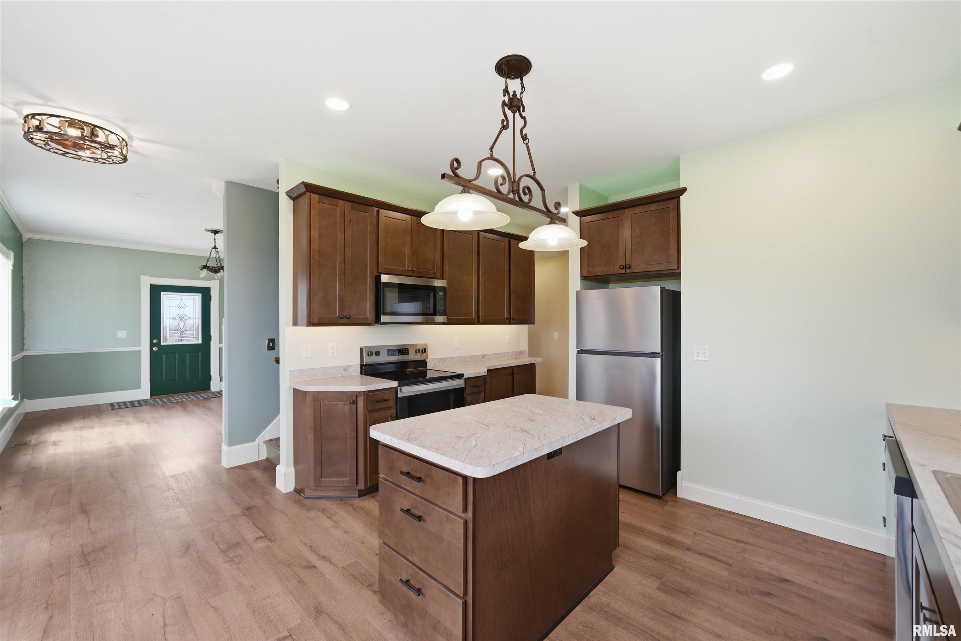 22014 Highway 40 Edelstein, IL 61526 - Photo 17 of 45