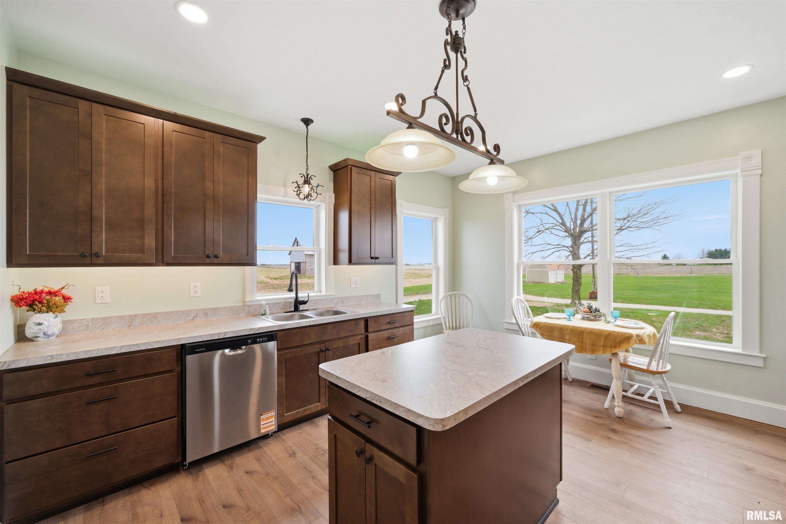 22014 Highway 40 Edelstein, IL 61526 - Photo 19 of 45