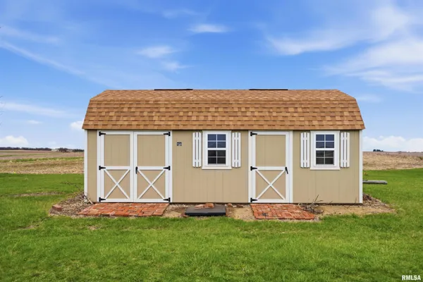 $349,900 | 22014 Highway 40, Edelstein, IL 61526