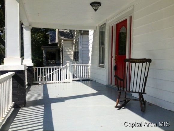 1037 West Washington Street Springfield, IL 62702 - Photo 2 of 11