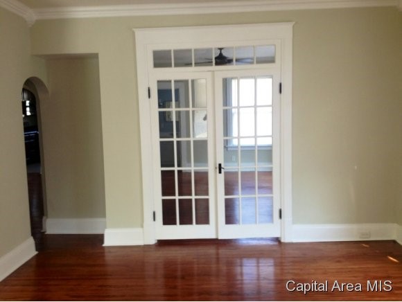 1037 West Washington Street Springfield, IL 62702 - Photo 4 of 11