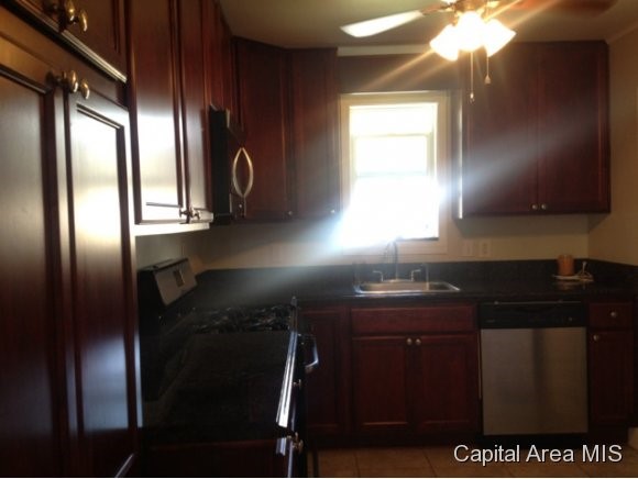 1037 West Washington Street Springfield, IL 62702 - Photo 7 of 11