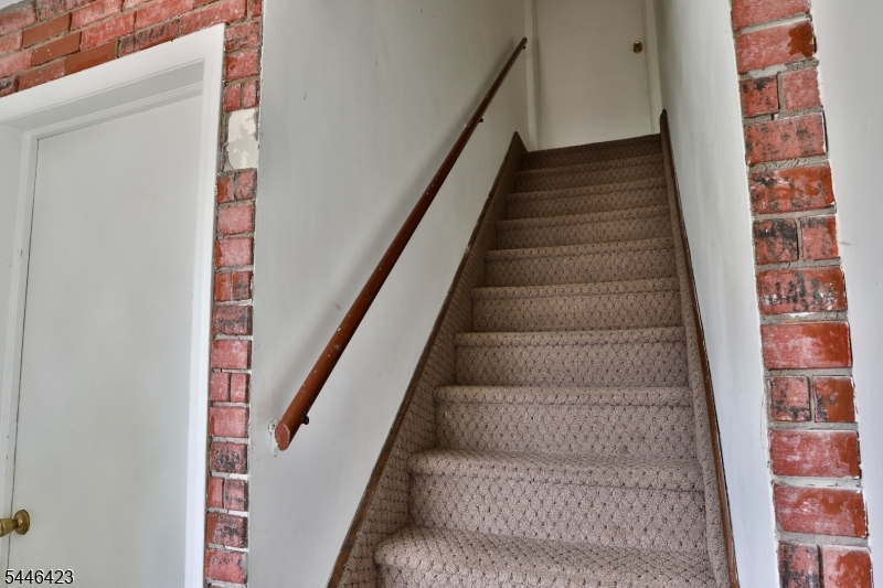 39 Chestnut Street Wallington, NJ 07057 - Photo 14 of 21