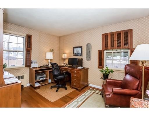 35 Sabin Street Springfield, MA 01151 - Photo 10 of 22 Gallery Image 10