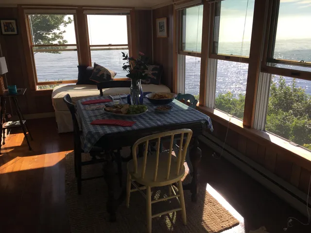 $875,000 | 42 Thistle Lane, Long Island, ME 04050