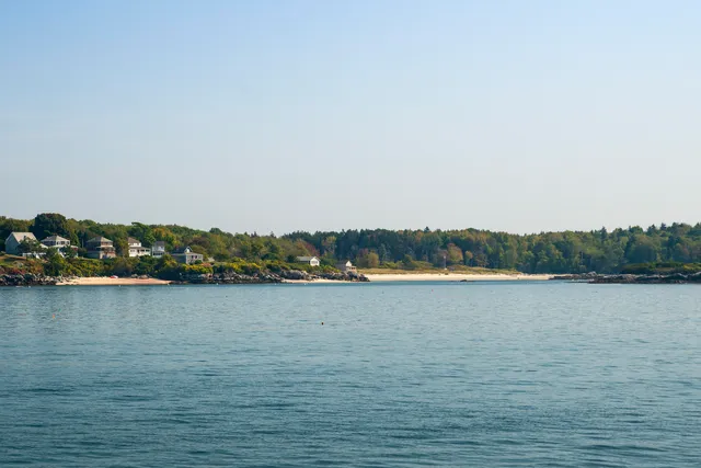 $875,000 | 42 Thistle Lane, Long Island, ME 04050