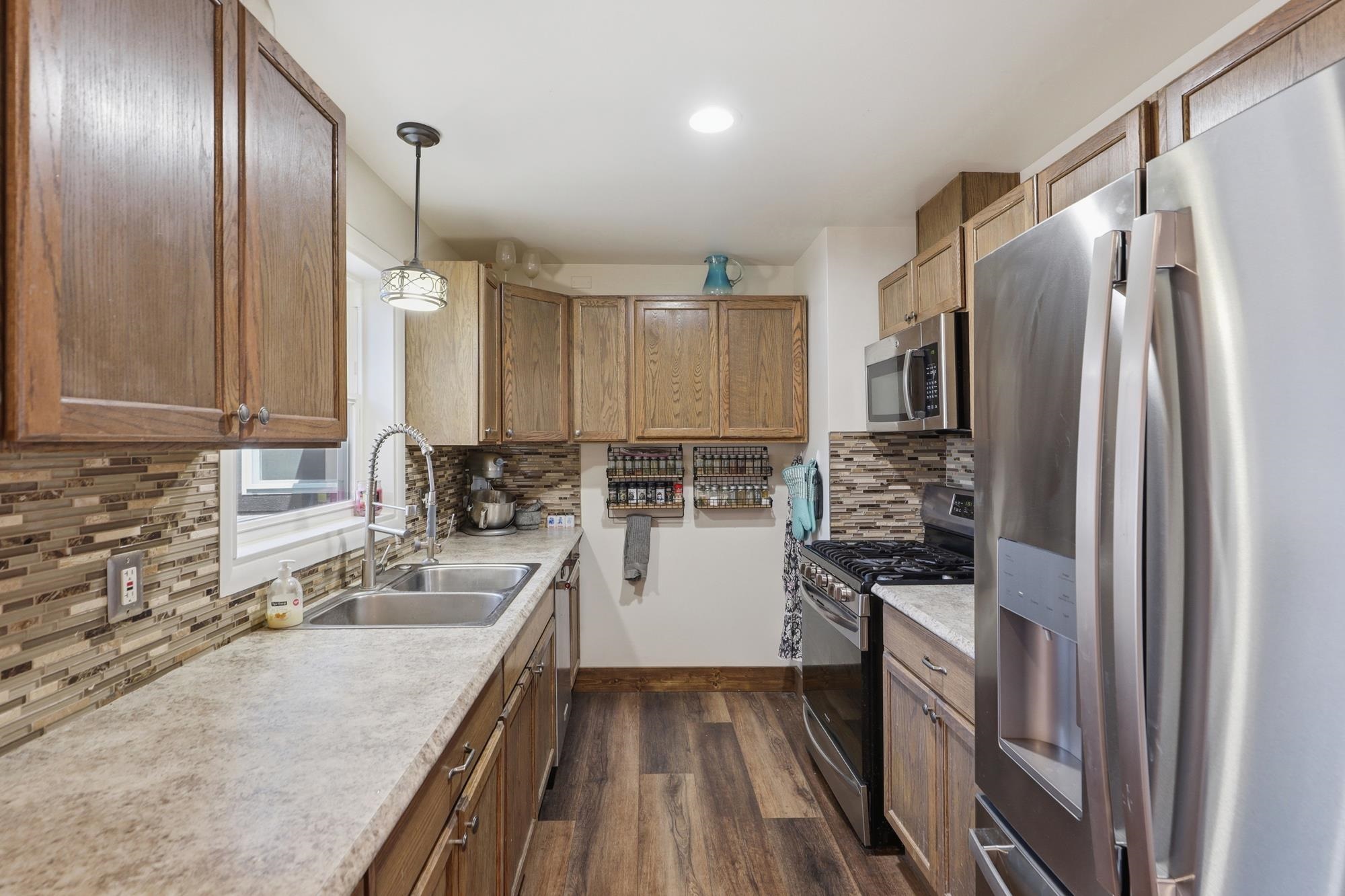 3617 North Center Road Spokane Valley, WA 99212 - Photo 10 of 47