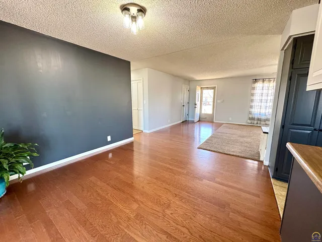 $209,000 | 420 North Freeborn Street, Marion, KS 66861