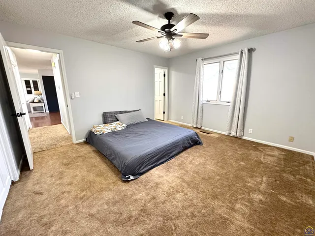 $209,000 | 420 North Freeborn Street, Marion, KS 66861