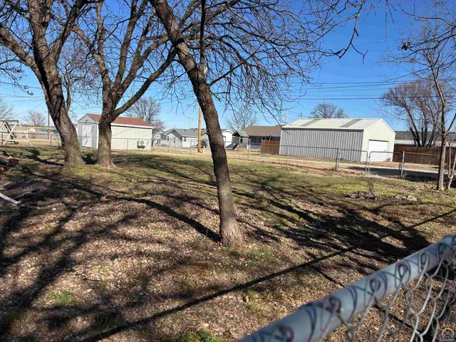 $209,000 | 420 North Freeborn Street, Marion, KS 66861