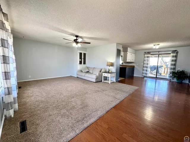 $209,000 | 420 North Freeborn Street, Marion, KS 66861