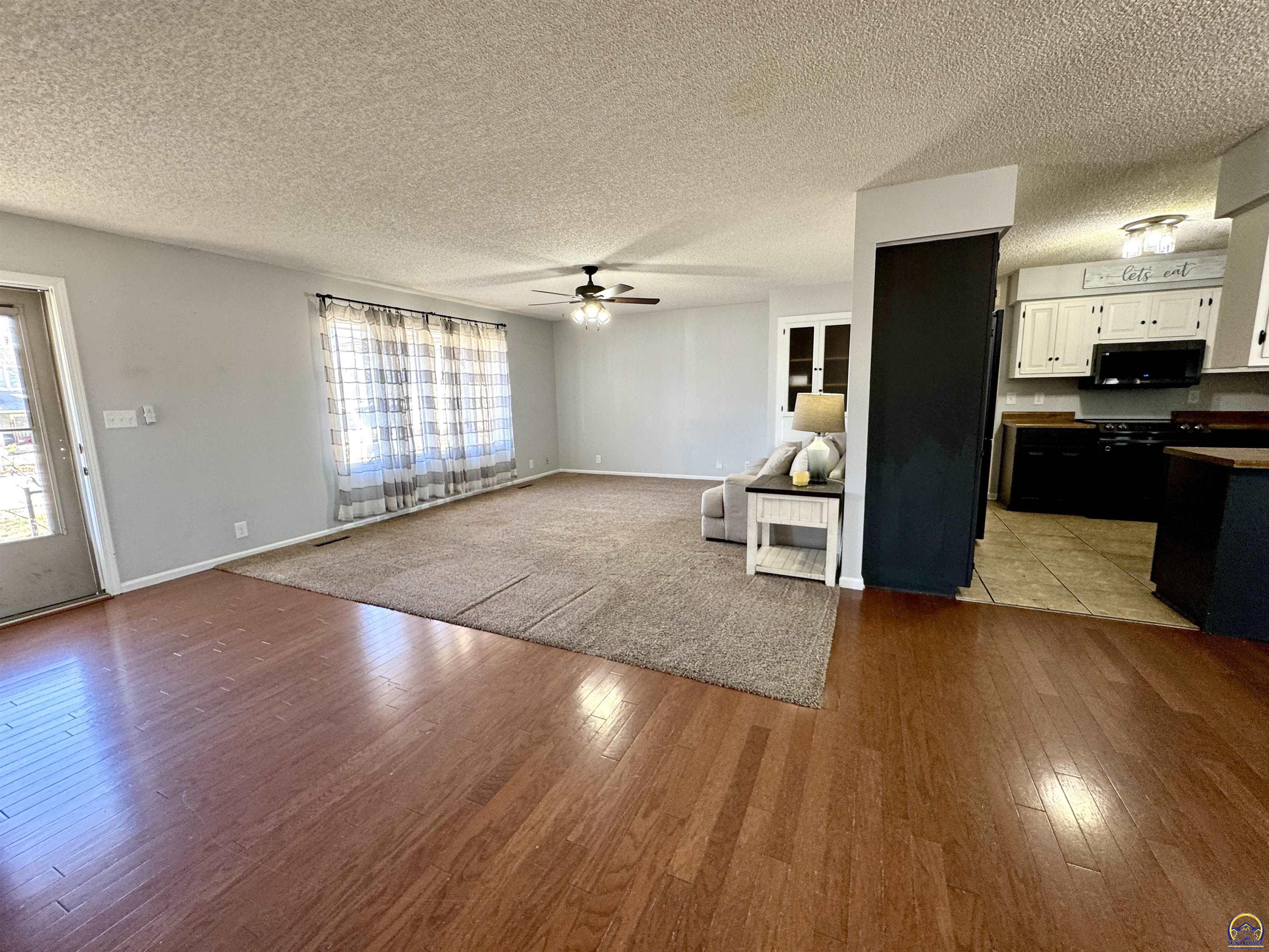 420 North Freeborn Street Marion, KS 66861 - Photo 6 of 47