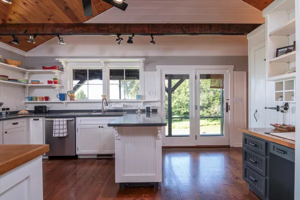 $759,000 | 365 Timson Hill Road, Newfane, VT 05345