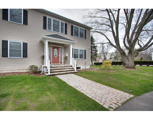 118 Wolcott Road Milton, MA 02186 - Photo 26 of 26 Gallery Image 26