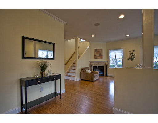 118 Wolcott Road Milton, MA 02186 - Photo 3 of 26 Gallery Image 3