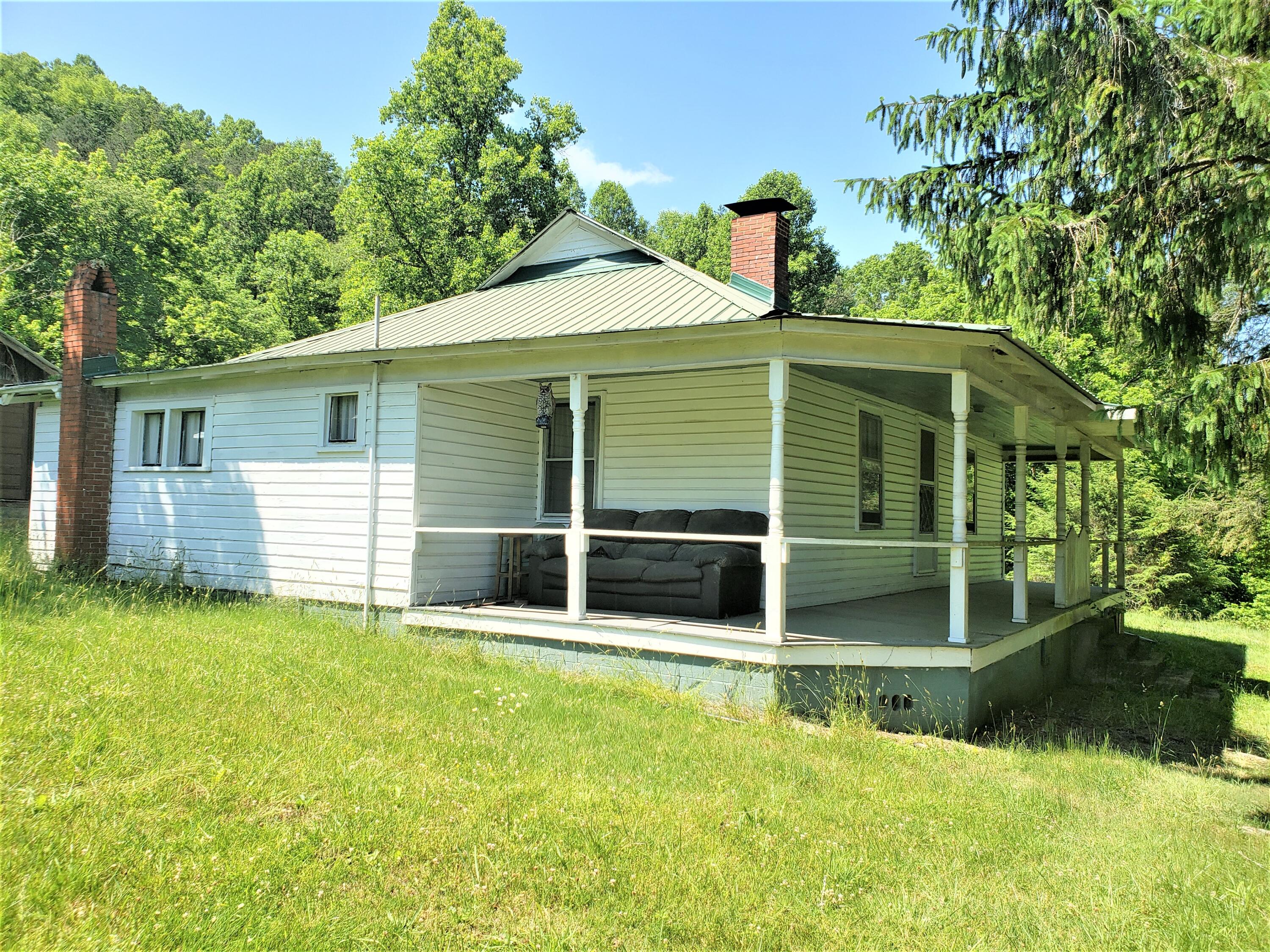 6180 Clinch Mountain Road Eidson, TN 37731 - Photo 2 of 51 28