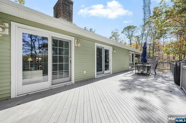 $524,900 | 59 Sachem Road, Lake Hopatcong, NJ 07849