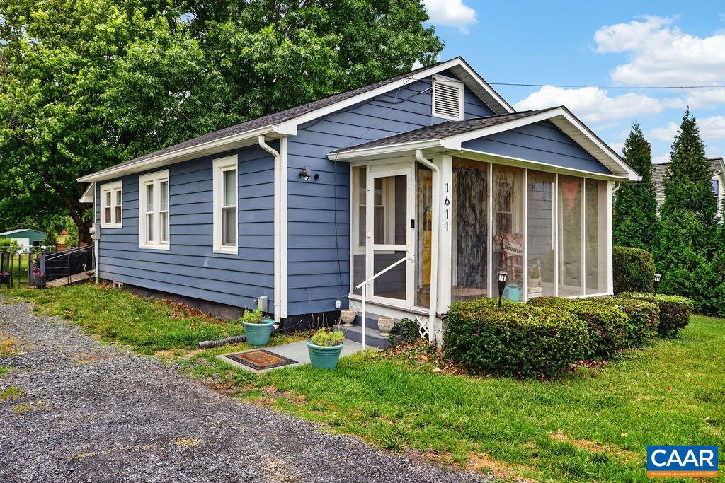 1611 Barterbrook Road Staunton, VA 24401 - Photo 1 of 29 Gallery Image 1