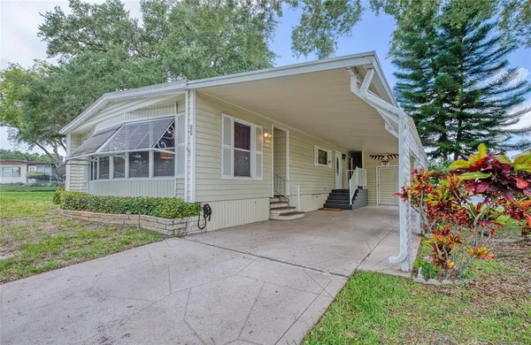 $260,000 | 86 Cottagewood Drive, Unit 36, Safety Harbor, FL 34695