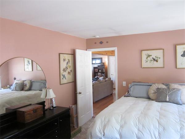 82 Saundersdale Road Charlton, MA 01507 - Photo 16 of 30 Gallery Image 16