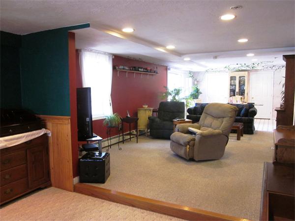 82 Saundersdale Road Charlton, MA 01507 - Photo 25 of 30 Gallery Image 25