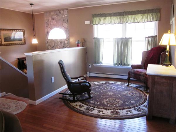 82 Saundersdale Road Charlton, MA 01507 - Photo 3 of 30 Gallery Image 3