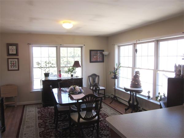 82 Saundersdale Road Charlton, MA 01507 - Photo 6 of 30 Gallery Image 6