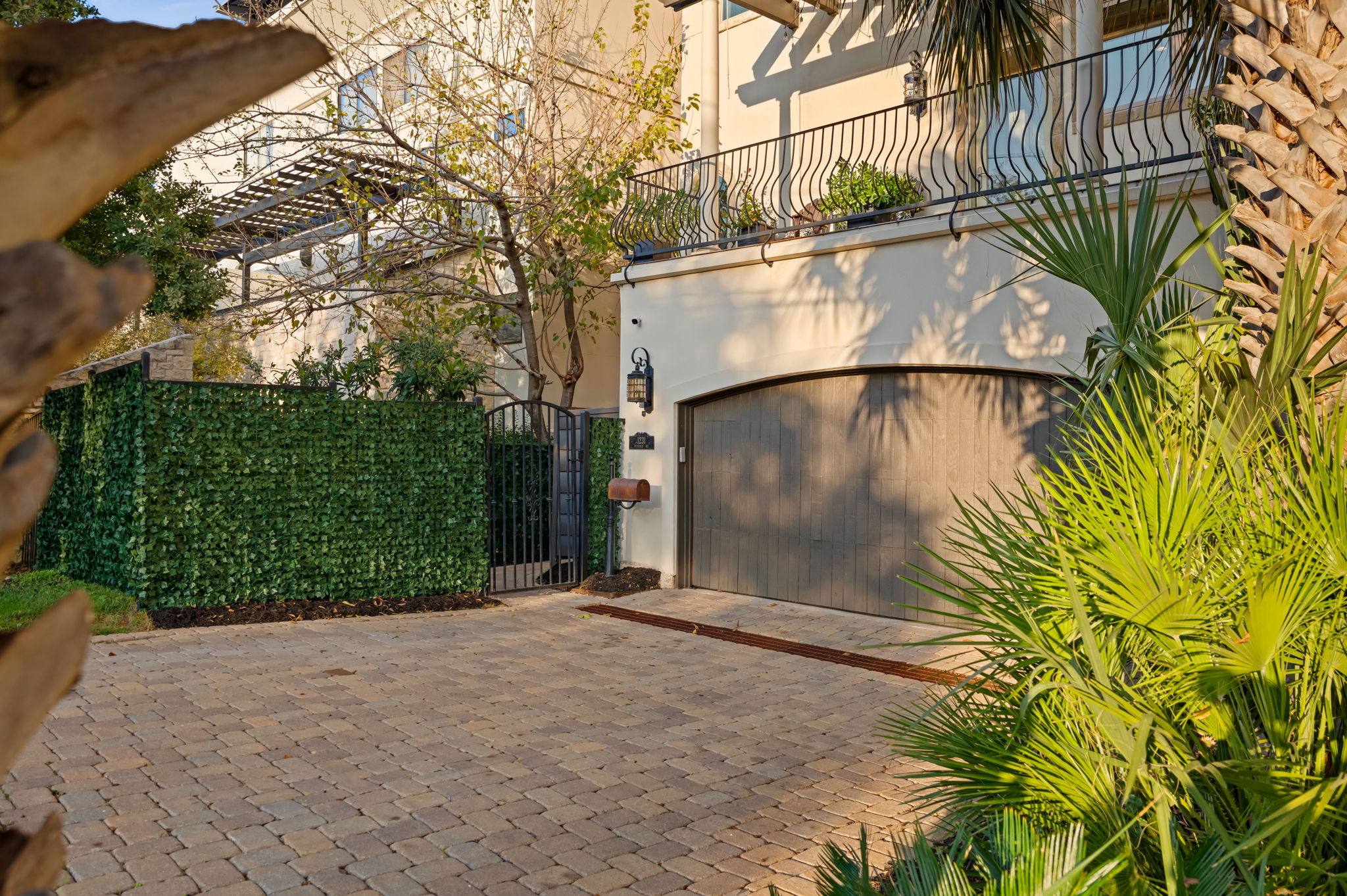 1231 Parkway, Unit 2 Austin, TX 78703 - Photo 7 of 40 Roomy two car garage PLUS two driveway spots: incredible for downtown property
