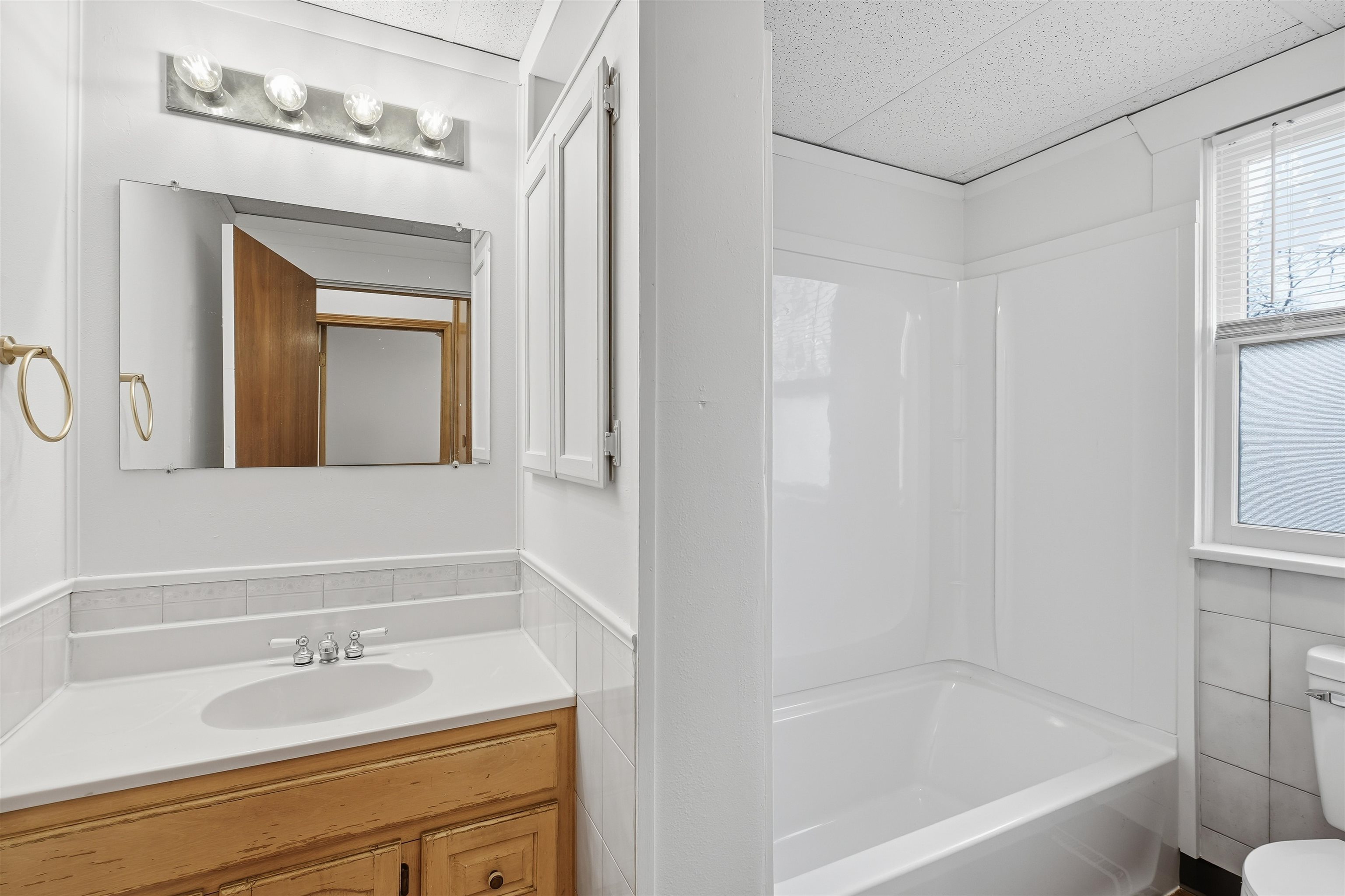213 South Bowdish Road Spokane Valley, WA 99206 - Photo 12 of 35