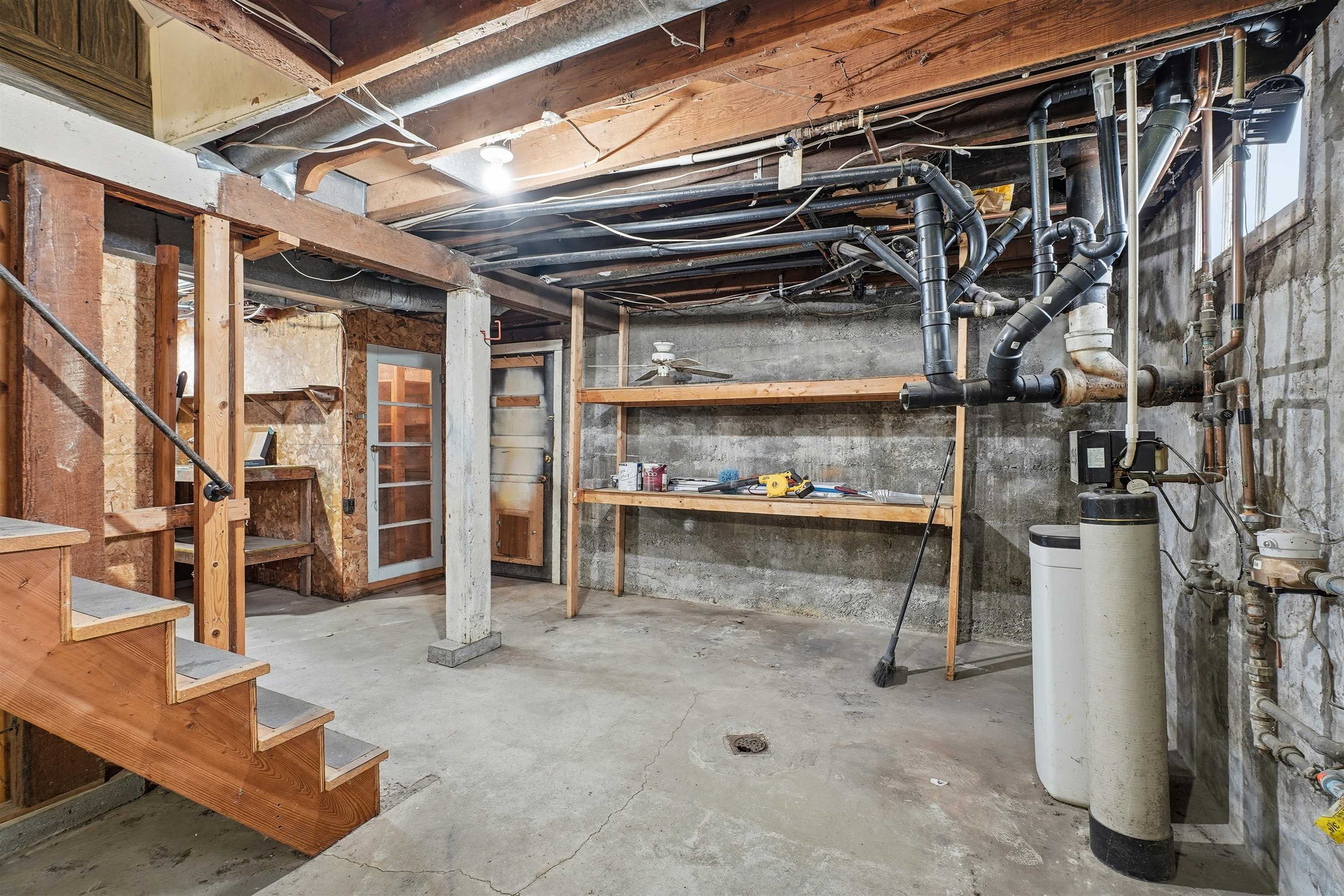 213 South Bowdish Road Spokane Valley, WA 99206 - Photo 23 of 35
