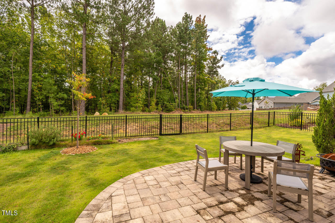 48 Post Oak Road Chapel Hill, NC 27516 - Photo 47 of 66 Backyard