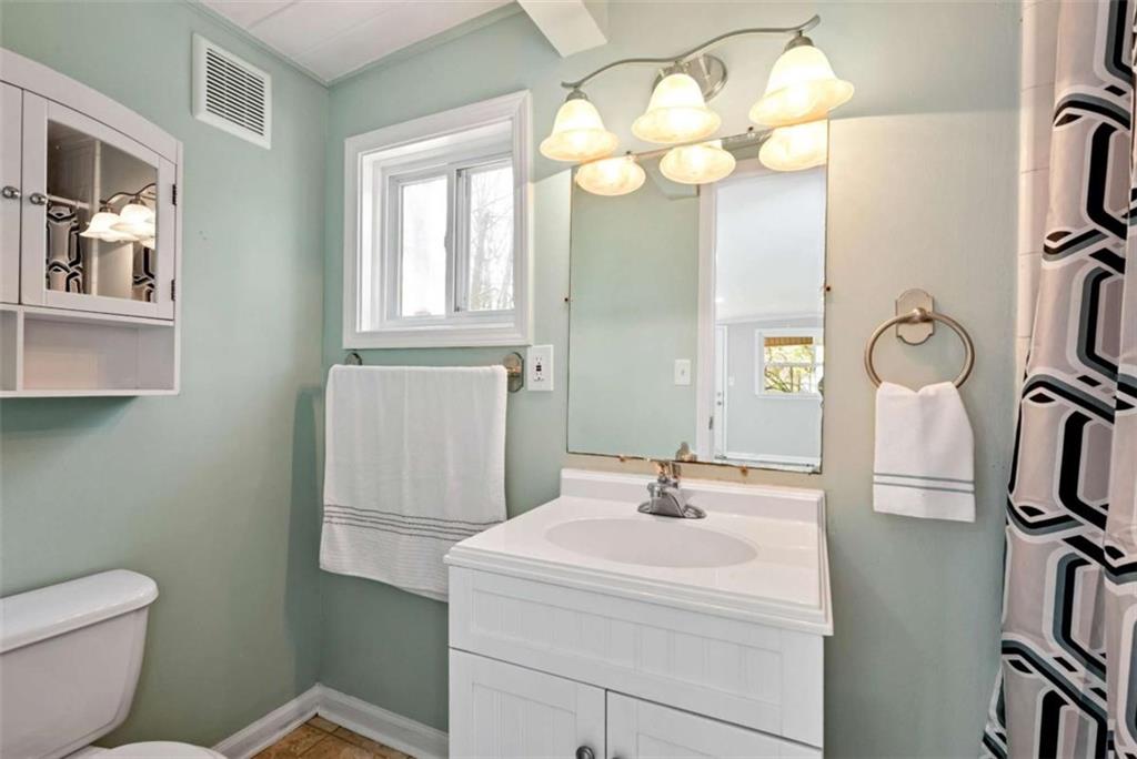 726 Peachtree Road Jefferson, GA 30549 - Photo 11 of 48