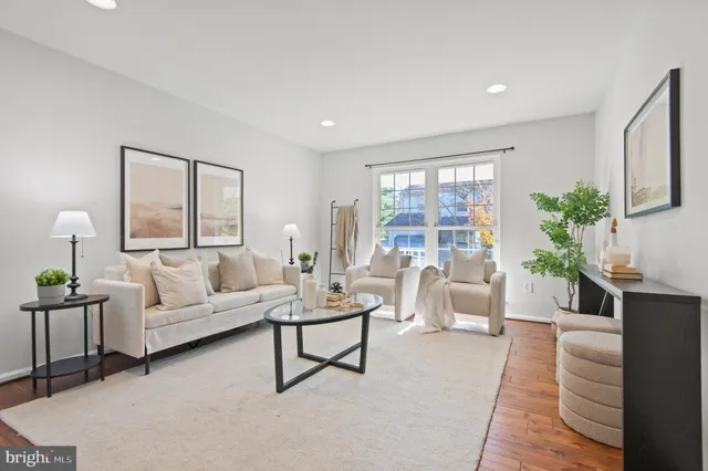 $535,000 | 912 West Seminary Avenue, Lutherville-Timonium, MD 21093