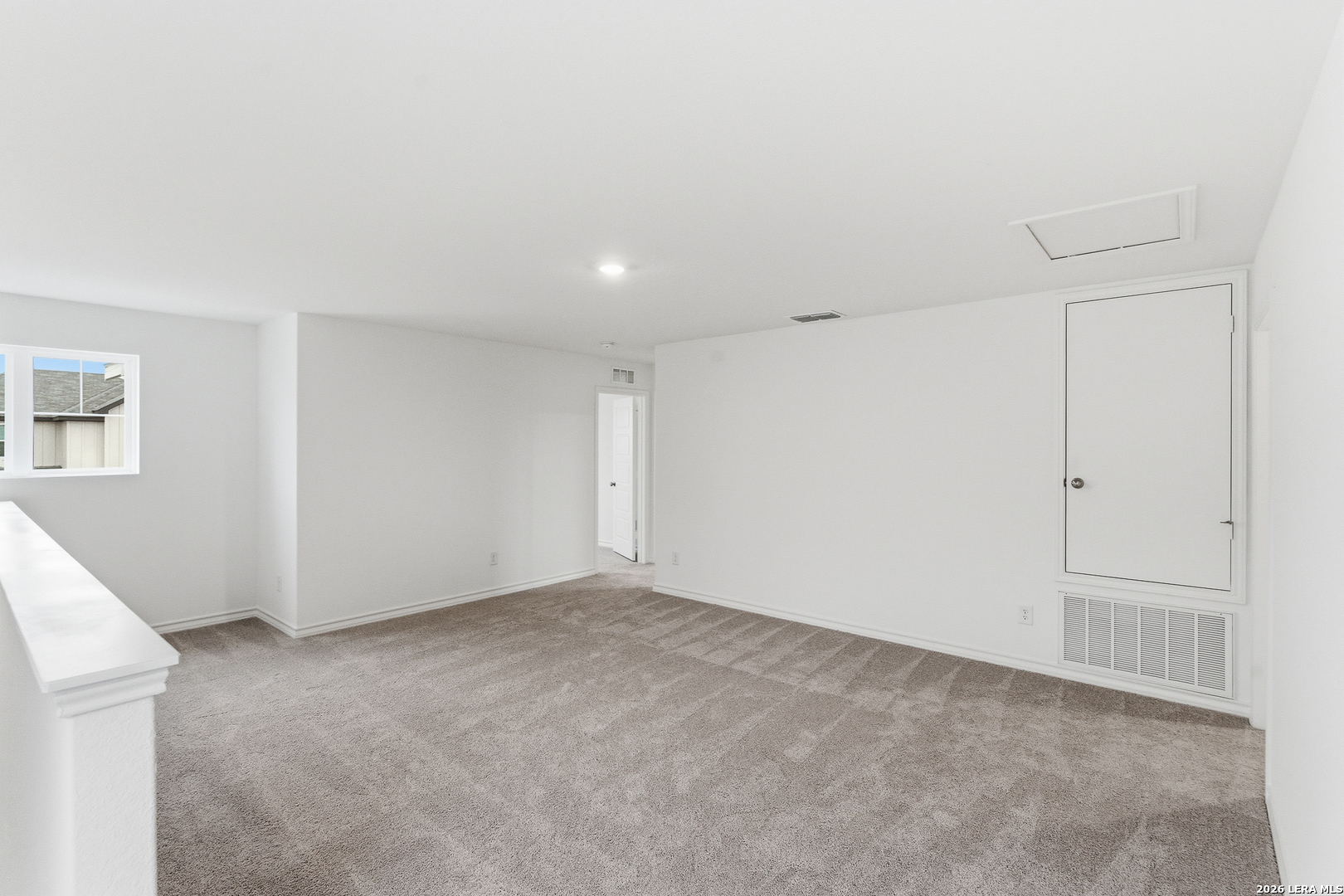 4142 Bermuda Lane Seguin, TX 78155 - Photo 18 of 30 an empty room with windows