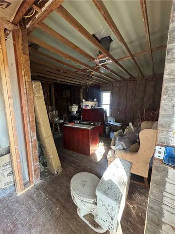 $21,500 | 307 East Walnut Street, Columbus, KS 66725