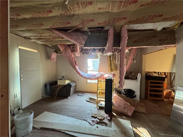 $21,500 | 307 East Walnut Street, Columbus, KS 66725