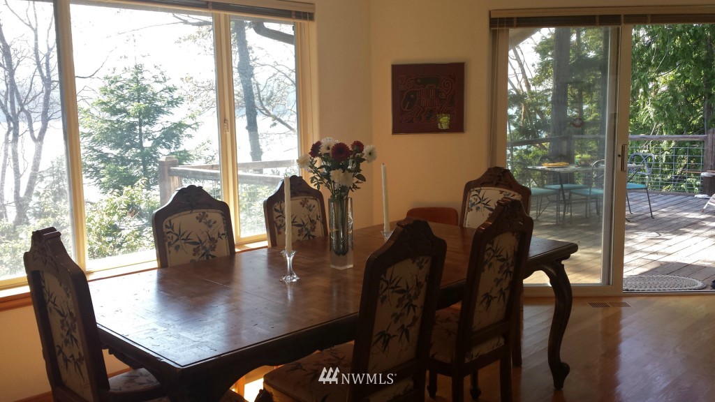1061 East Sequim Bay Road Sequim, WA 98382 - Photo 4 of 25 Gallery Image 4
